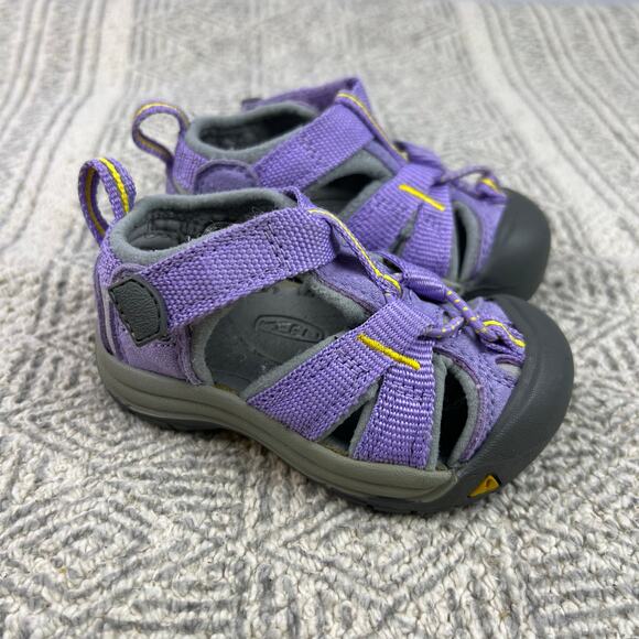 KEEN Newport H2 Purple Gray Sandals, Size 4 Toddler, Closed Toe Water Shoes - Picture 2 of 14